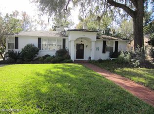 1204 Morvenwood Rd, Jacksonville, FL 32207