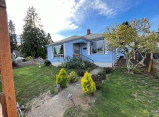180 W Fairfield St, Gladstone, OR