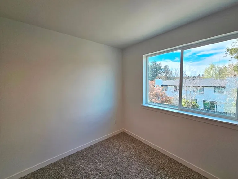 1250 Baxter Rd SE — Photo 8