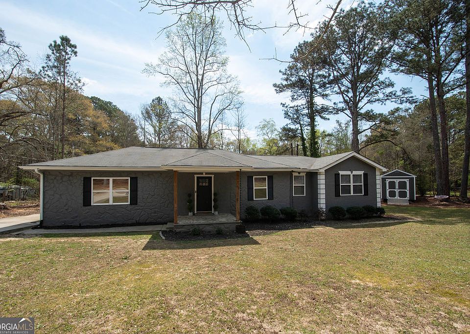 1st image of 64 Hall Dr