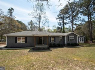 64 Hall Dr, Newnan, GA 30263