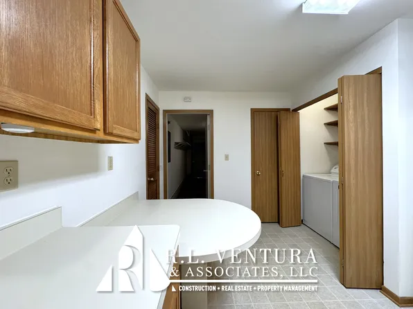 3204 Wood Rd #3, Racine, WI 53406