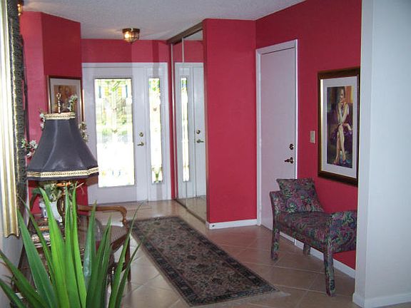 5th image of 4731 Boxwood Cir
