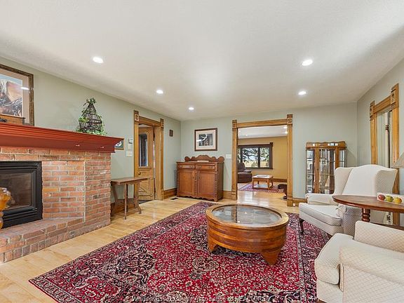 2nd image of 21162 Kent Bridge Rd