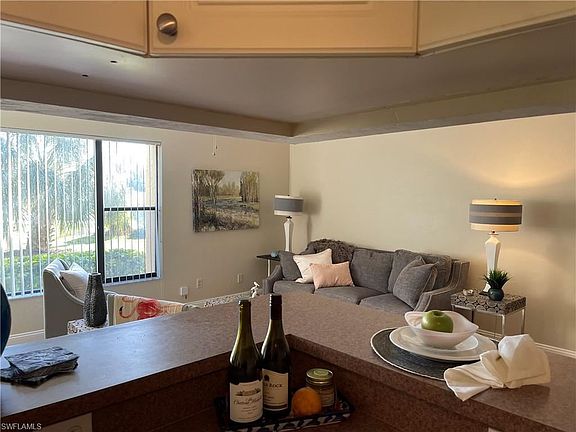 3rd image of 5970 Trailwinds Dr APT 111
