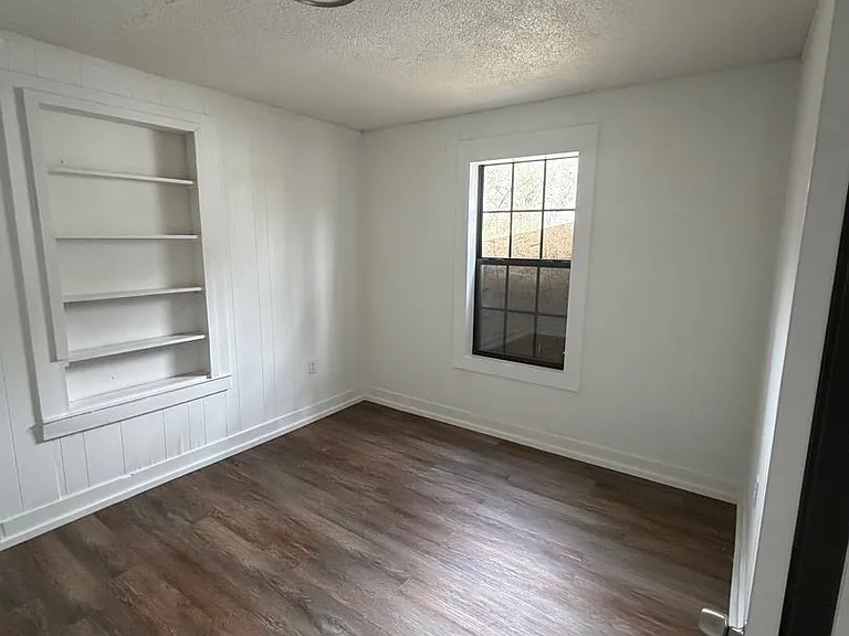 3081 Sunrise St — Photo 10