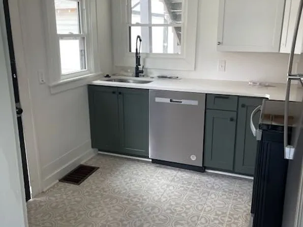 615 Joyner St #B, Greensboro, NC 27403