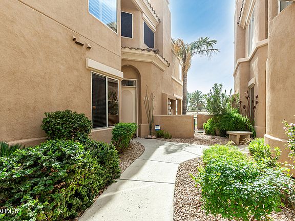 5th image of 3800 S CANTABRIA Circle #1013