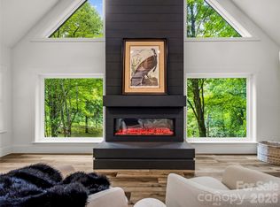 81 Summer Trees Ln, Burnsville, NC 28714