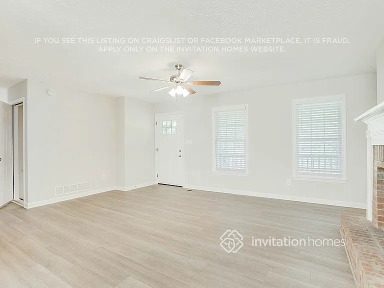 460 Austin Dr — Photo 5