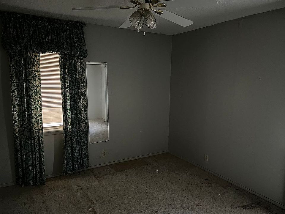 1st image of 946 Fm 1159