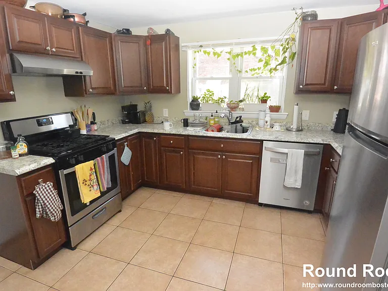 271 Corey Rd — Photo 1