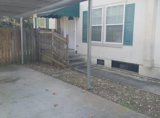 113 Country Ln APT B, Lafayette, LA 70508