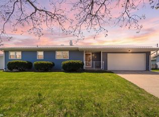 209 Thomas Dr, Marshalltown, IA 50158