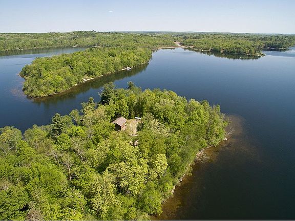 4th image of 16695 Eaglewood Dr