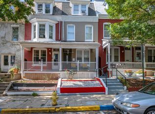 922 Pear St, Reading, PA 19601