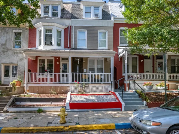 922 Pear St, Reading, PA 19601