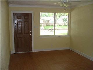 1st image of 2210 Pontiac Dr
