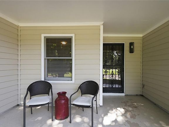 4th image of 10510 Willow View Cir