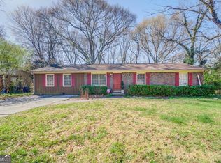 1005 Eastview Rd NE, Conyers, GA 30012