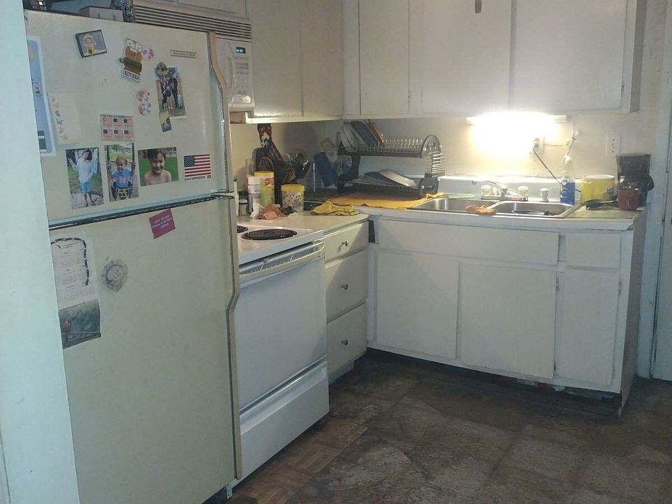 2nd image of 41 N 19th St