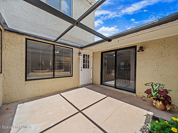 3rd image of 1011 Abada Ct NE APT 104