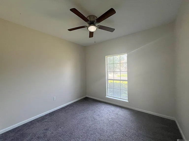 14011 Gattinburg Ave — Photo 21