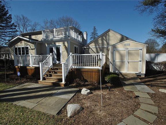 3rd image of 339 E Westfield Blvd