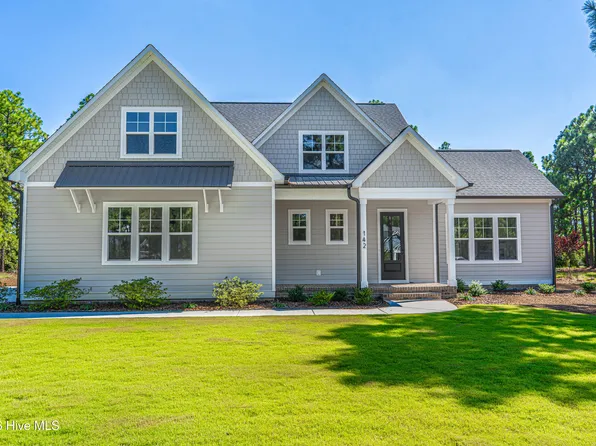 142 Parkwood Court, Seven Lakes, NC 27376