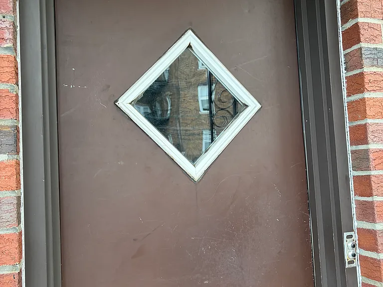 253 Grant Ave #6B — Photo 7