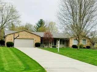 1236 Springborrow Dr, Flint, MI 48532