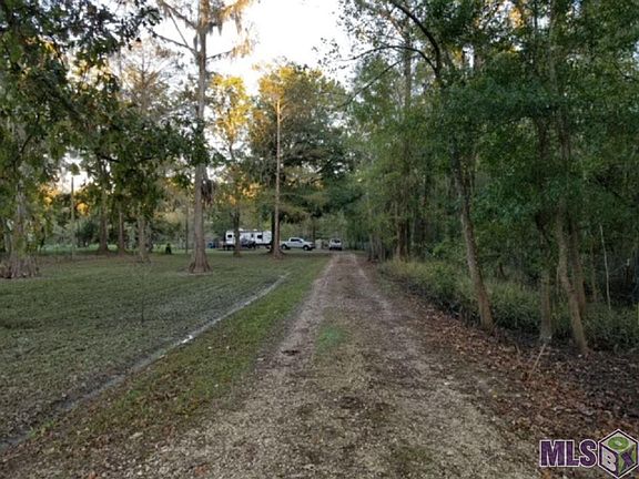 2nd image of 16492 Airport Dr