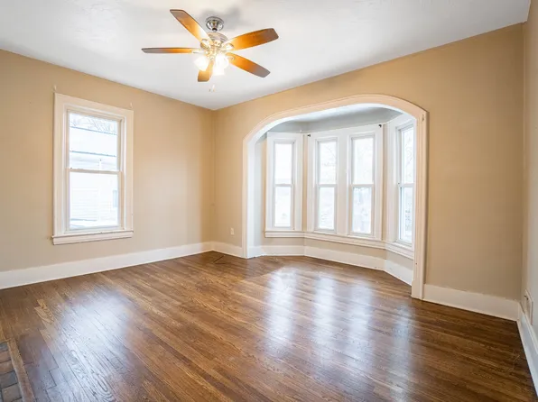 170 W College St, Canonsburg, PA