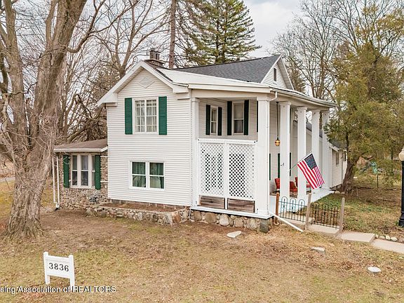 4th image of 3836 Okemos Rd