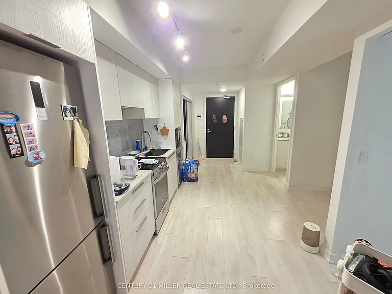 18 Maitland Ter #802 — Photo 15