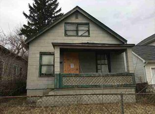 9129 Holcomb St, Detroit, MI 48213