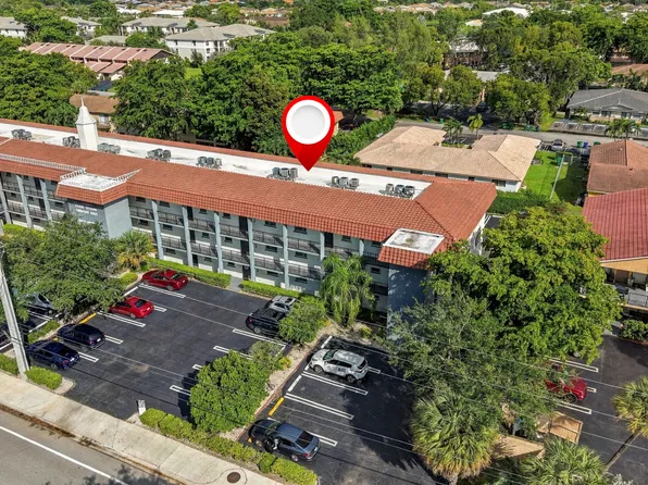 8605 W Sample RD #211, Coral Springs, FL 33065