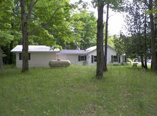14584 Hebron Mail Route Rd, Cheboygan, MI 49721