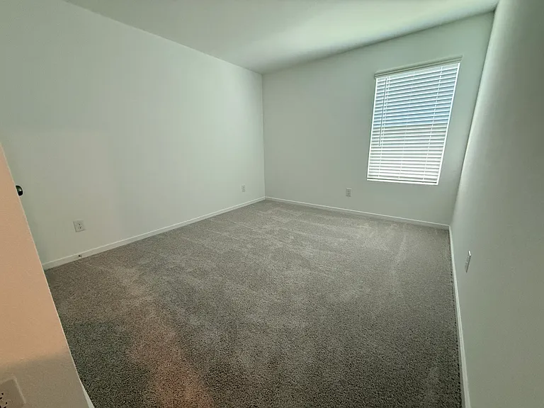 7412 Woodpecker Dr — Photo 8