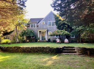 10 Deer Path, East Hampton, NY 11937