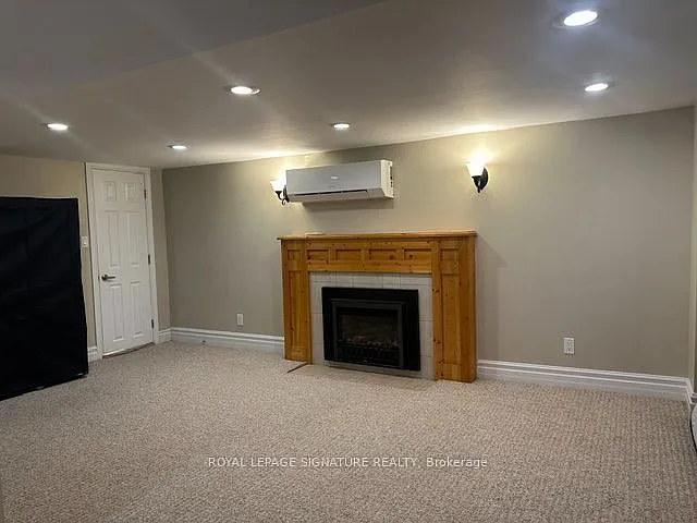 445 Donlands Ave #LOWER — Photo 5