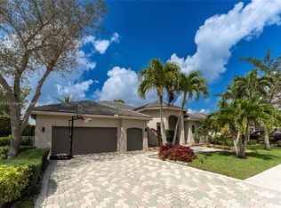 4021 E Lake Estates Dr, Fort Lauderdale, FL 33328