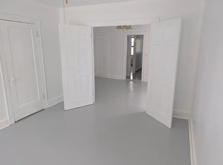 45-05 165th St #1F, Flushing, NY 11358