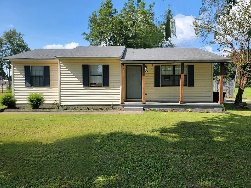 103 Hadley Dr