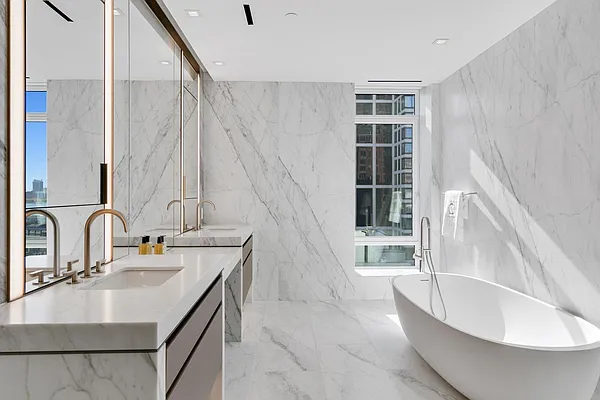 Rented by Prominent Properties Sotheby's International Realty | media 31