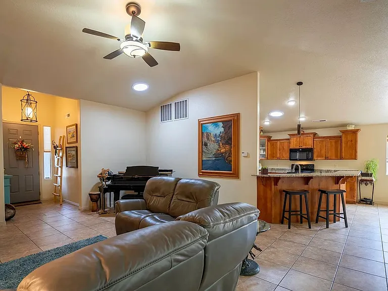 1640 N 2130 W — Photo 5