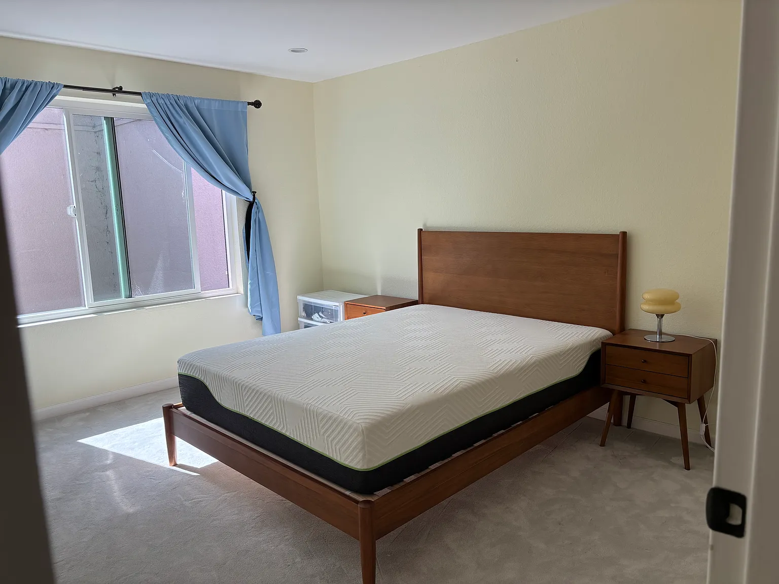 2 bed, 1030 sqft, $3,800 — Photo 3