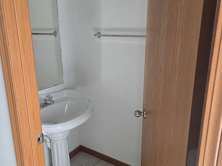 70 Arbor Glen Ct — Photo 5