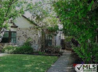 623 Canterbury St, Euless, TX 76039