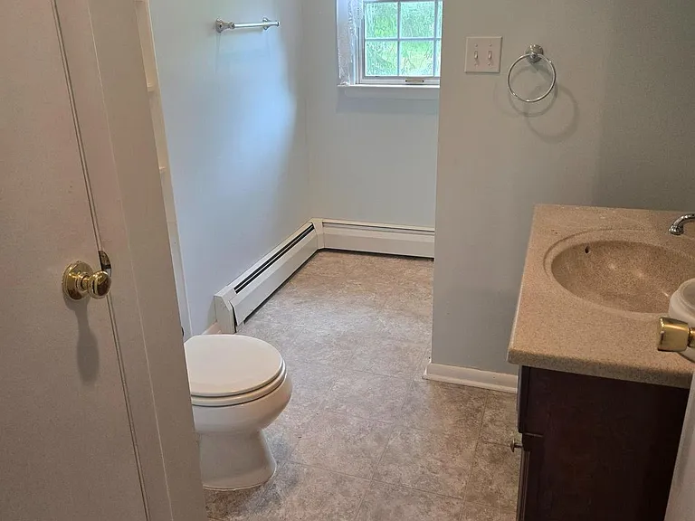 242 S Sugan Rd — Photo 23